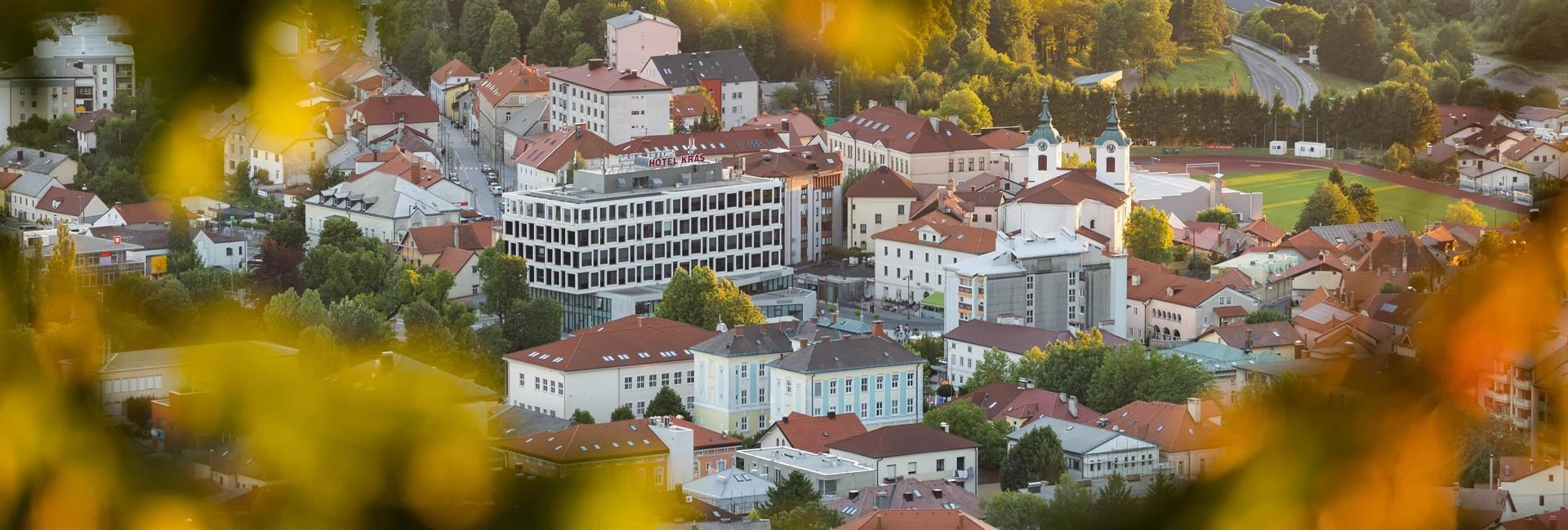 Prosta delovna mesta Postojna - V katerih industrijah se zaposliti?
