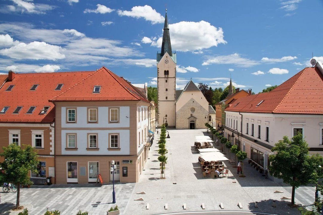 Prosta delovna mesta Slovenj Gradec – Poiščite svoje sanjsko delo