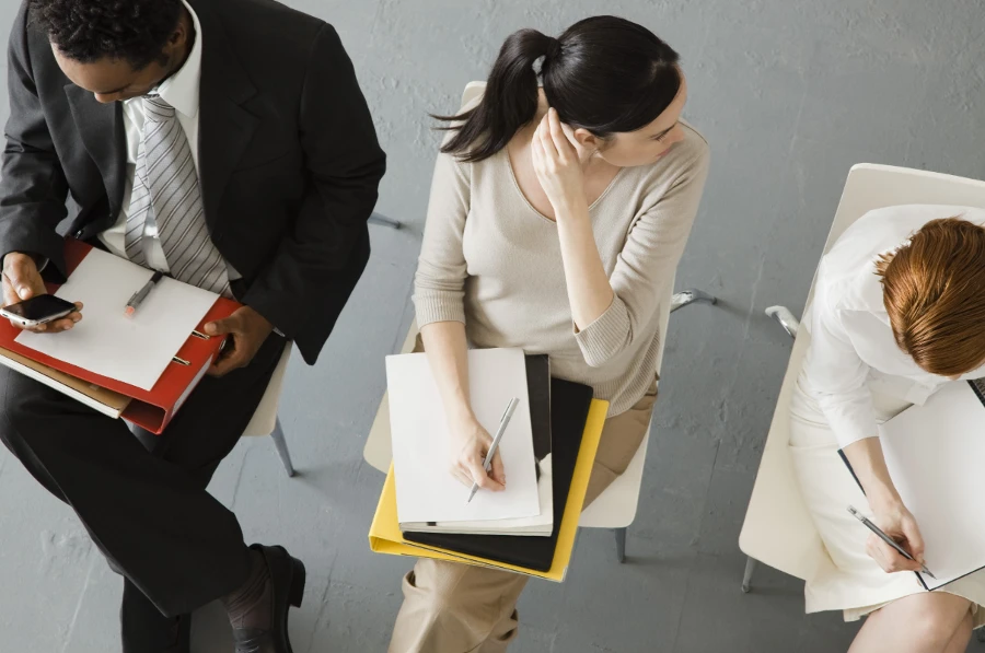 10 vprašanj pred prvim poslovnim sestankom