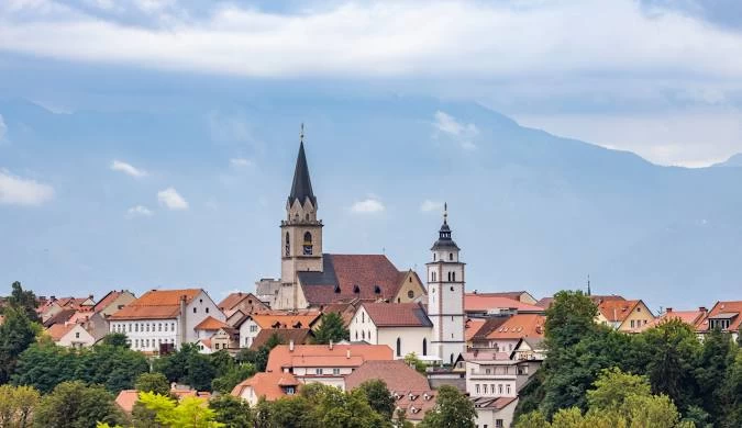 Zaposlitev Kranj - Razkrivamo, kaj si zaposleni resnično mislijo o svojih delodajalcih