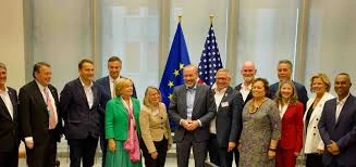 Kako preveriti ameriška podjetja pred poslovanjem